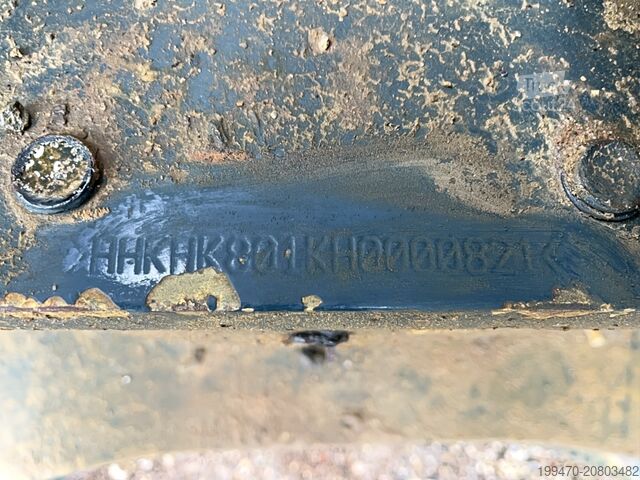 Pásový bagr Hyundai HX300 NL with a bucket