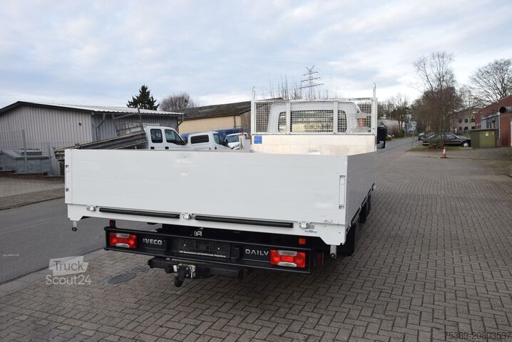 Pick-up bestelwagen Iveco Daily 70 C18 Doka Pritsche 7-Sitzer AHK 3,5 To