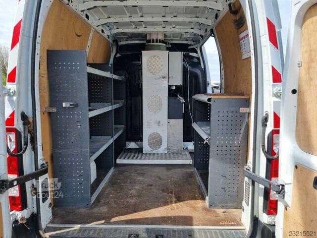 Renault Master 2.3 dCi / France Élévateur 121FCC, 12,5 m Renault Master 2.3 dCi / France Elevateur 121FCC, 12,5m