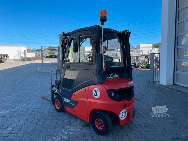 Linde H14D-01 / Triplex : 4,62 m ! / Déplacement latéral / seulement 1 305 h ! Linde H14D-01 / Triplex: 4.62m! / SS / nur 1.305h!