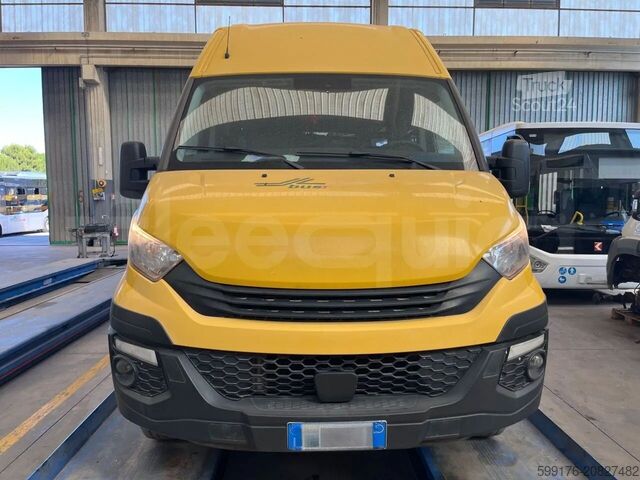 Autobus linee interurbane IVECO Daily 50C14N