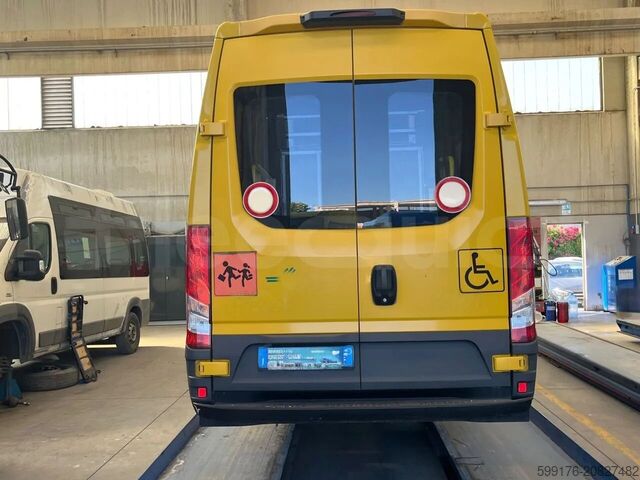 Autobus linee interurbane IVECO Daily 50C14N