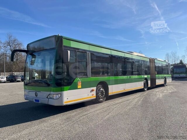 Autobus articolato Mercedes-Benz O 530