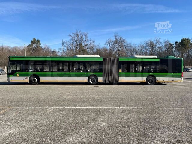 Autobus articolato Mercedes-Benz O 530