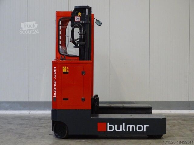 Empilhadeira multidirecional Bulmor EMU30/13-12/35V