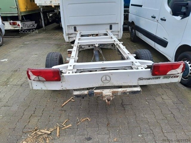 Pritschenwagen MERCEDES-BENZ 313CDI,Fahrgestell,Unfallschaden