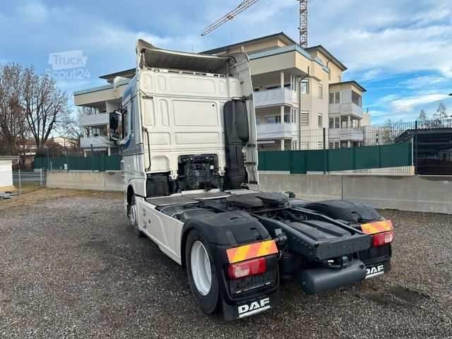 Standart traktör üni̇tesi̇ DAF XF 460 FT