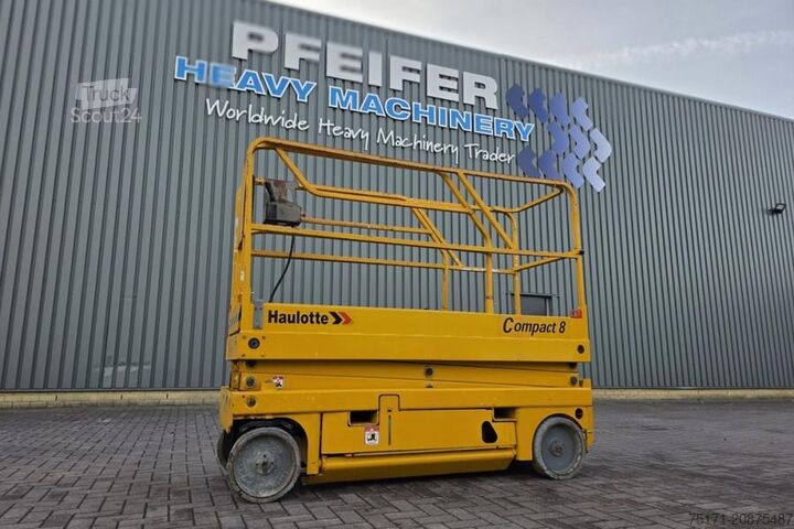 Scissor lift Haulotte Compact 8 As-Is, Electric, 8.2m Working Height, 35