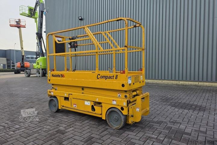 Scissor lift Haulotte Compact 8 As-Is, Electric, 8.2m Working Height, 35