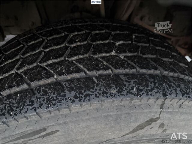 Log transporter Volvo FH16 8x4 Globetrotter Royal timber truck w/Loglift