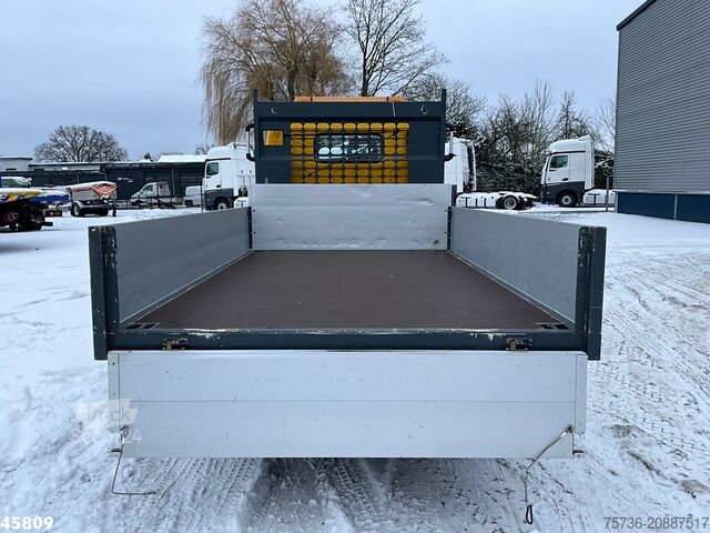 Plataforma de carga FUSO Canter 3S13 Just 80.079 km!