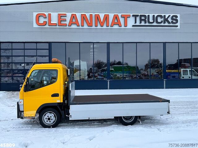 Plataforma de carga FUSO Canter 3S13 Just 80.079 km!