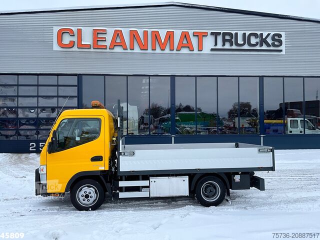 Plataforma de carga FUSO Canter 3S13 Just 80.079 km!