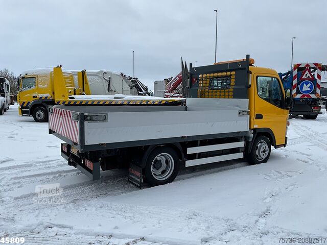 Plataforma de carga FUSO Canter 3S13 Just 80.079 km!