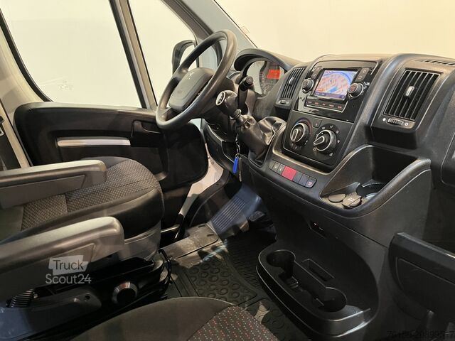 Платформенный фургон с двойной кабиной Peugeot Boxer 2.2 HDi 165 PK L4 Pro Zwaar DC 6 pers. Op...
