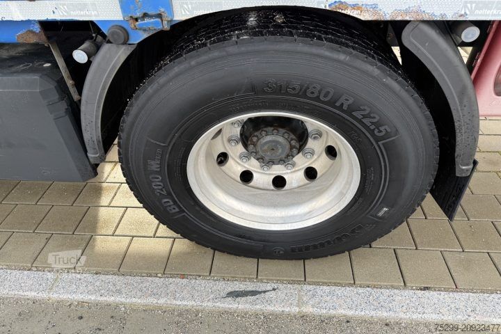 Jeřáb na nákladním automobilu Renault D Wide 18.380 4x2 F135A.22 / Swiss-Vehicle