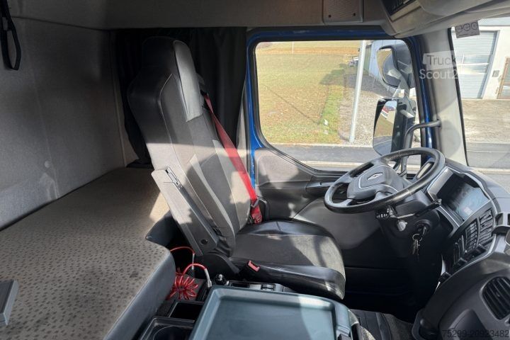 Jeřáb na nákladním automobilu Renault D Wide 18.380 4x2 PK 12002 EH / Swiss-Vehicle