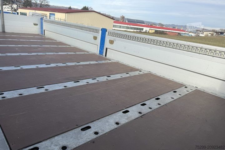 Jeřáb na nákladním automobilu Renault D Wide 18.380 4x2 PK 12002 EH / Swiss-Vehicle