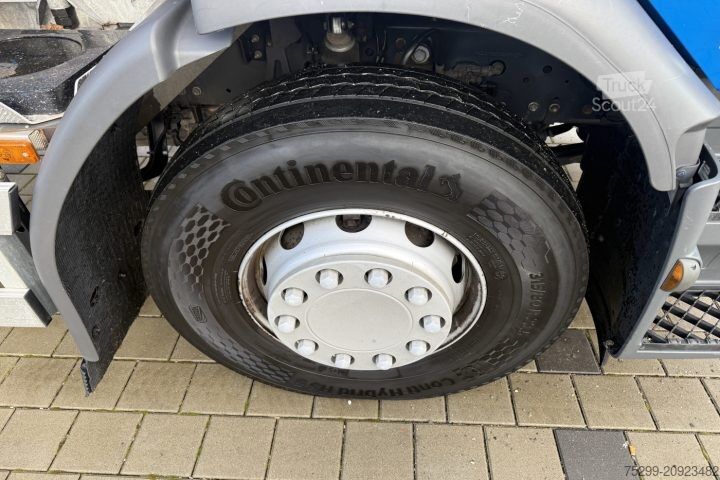 Jeřáb na nákladním automobilu Renault D Wide 18.380 4x2 PK 12002 EH / Swiss-Vehicle