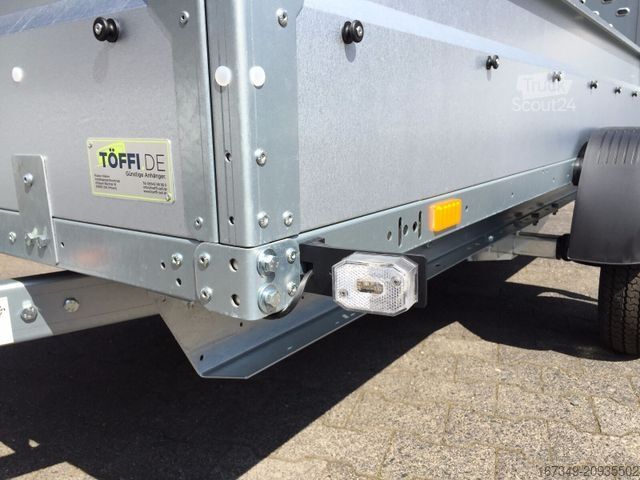 Autopiekabe STEMA Rex 25 - kompakter Kippanhänger mit Auffahrrampe