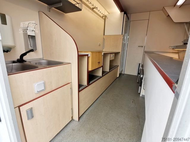 Furgon RENAULT Master 2.5DCI Mobile Verkaufsstelle/ 230V