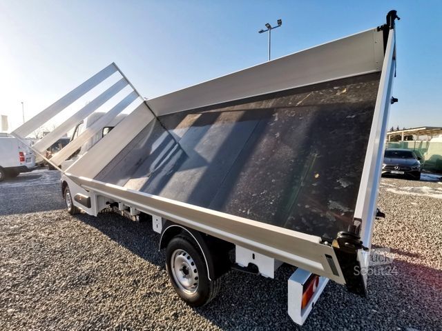 Transporter mit Kipper RENAULT Master 170DCI/AT 3-SEITEN KIPPER/ LUFT/ NEU!