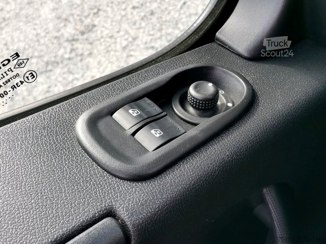 Dubă cu acoperiș înalt RENAULT Master 130DCI L3H2 / KLIMA/ 97000KM