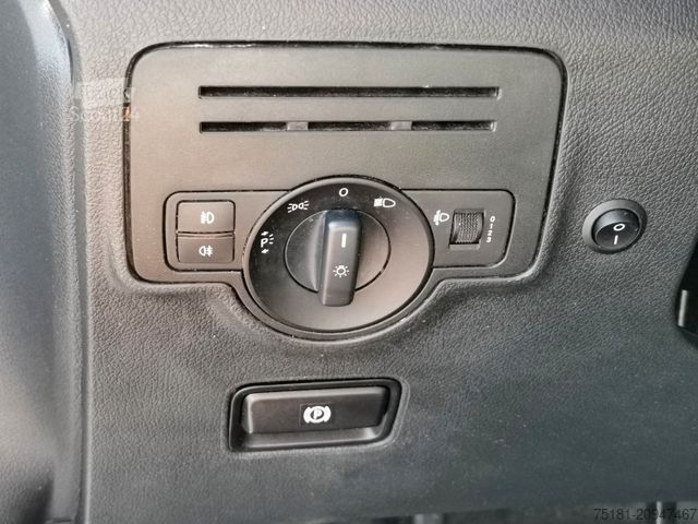 Duba panelată MERCEDES-BENZ Vito 114CDI L2H1/ KLIMA