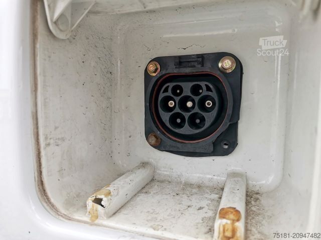 Transporter mit Koffer CENNTRO METRO/ CARGO BOX L/ MEHRERE STÜCK AUF LAGER!