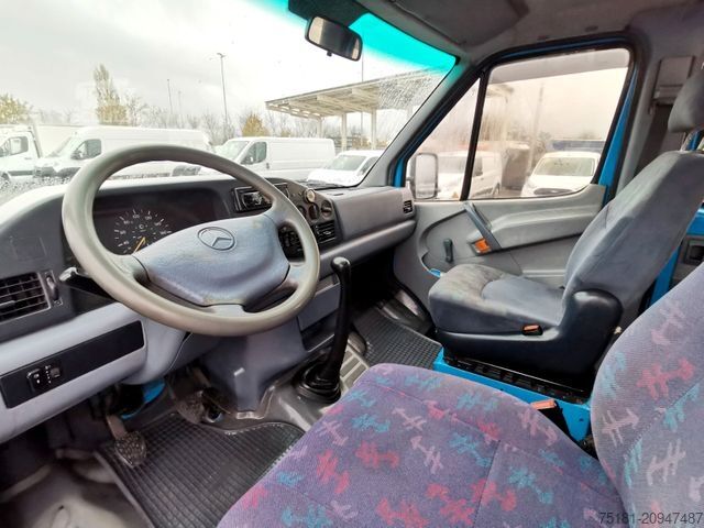 Dubă pick-up MERCEDES-BENZ SPRINTER 412D PRITSCHE 4,2M/5 SITZE/WINDE/AHK 3T