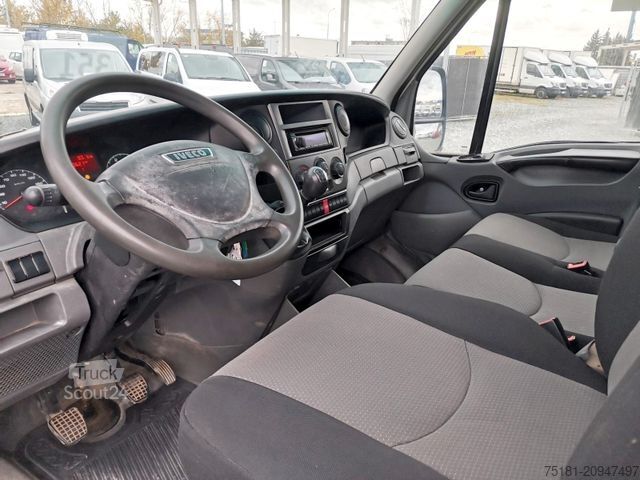 Dodávka s vysokou střechou IVECO Daily 50C15 MAXI XL/ KAMERA/ AHK/ 3,5T