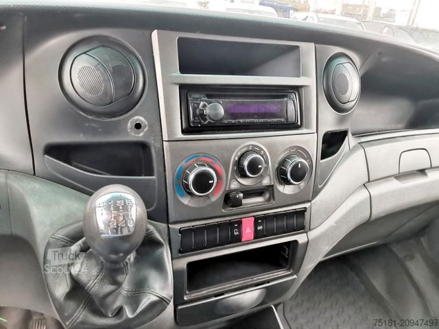 Dodávka s vysokou střechou IVECO Daily 50C15 MAXI XL/ KAMERA/ AHK/ 3,5T