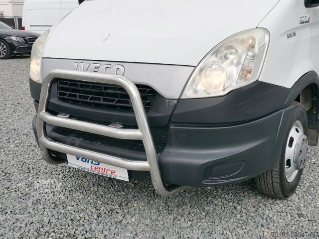 Dodávka s vysokou střechou IVECO Daily 50C15 MAXI XL/ KAMERA/ AHK/ 3,5T