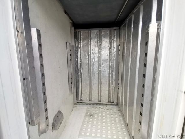 Furgão frigorífico VOLKSWAGEN LT 28 2.5TDI/66KW EUTEKTISCHE KÜHLUNG/ 380V