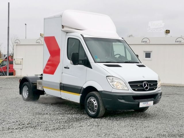 Furgon MERCEDES-BENZ Sprinter 519CDI MINI-SATTEL/ SCHLAFE/ BIS 3,5T