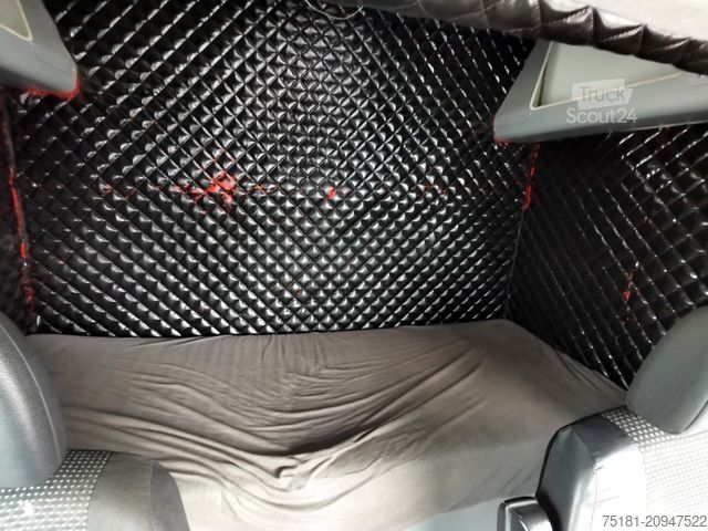 Furgon MERCEDES-BENZ Sprinter 519CDI MINI-SATTEL/ SCHLAFE/ BIS 3,5T