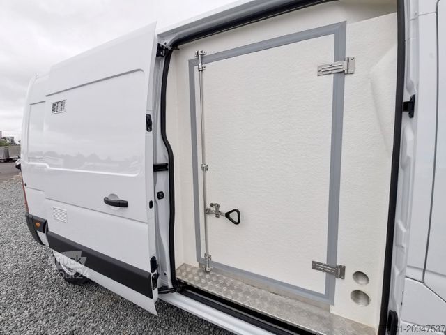 Hladilni dostavnik RENAULT Master 180/2.3 L3H2/ KÜHLKASTEN/ HEIZUNG/ 250V