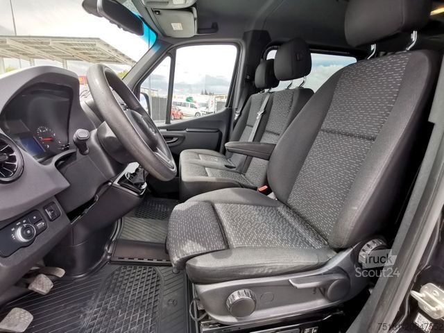 Microbuz MERCEDES-BENZ Sprinter 211CDI L1H1/ 9 SITZE/KLIMA