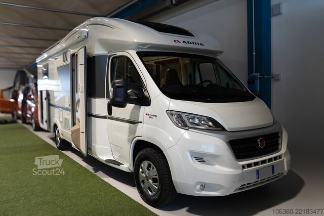 Adria Matrix M 670 SC teilintegriert gebraucht ADRIA MATRIX M 670 SC