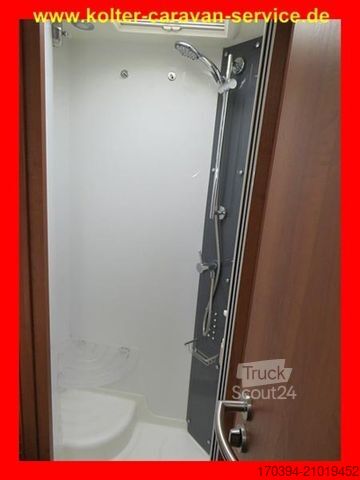 Kamper zintegrowany RAPIDO Serie 90dF 9090 dF