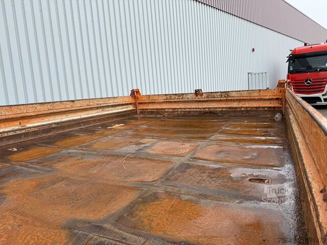 Driezijdige kipper bestelwagen Mitsubishi Fuso 6C18D 4x4 Doka Fuso 6C18D 4x4 Doka