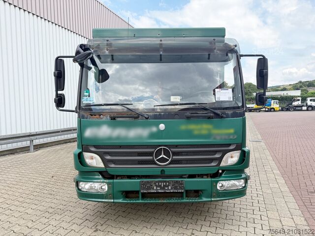 Fourgon tôlé Mercedes-Benz Atego 818 L 4x2 Atego 818 L 4x2, Getränkekoffer, 2x AHK