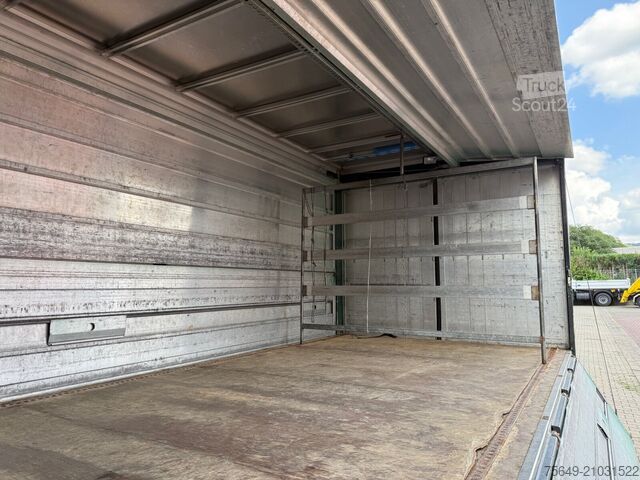 Fourgon tôlé Mercedes-Benz Atego 818 L 4x2 Atego 818 L 4x2, Getränkekoffer, 2x AHK