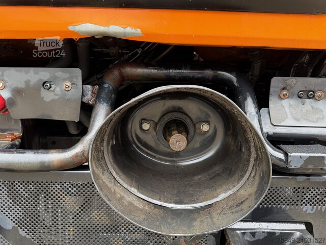 Unimog Unimog U 20 4x4 U 20 4x4, Kipper, Zapfwelle, Winterdienstausstattung, 2x AHK