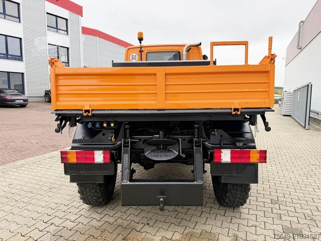 Unimog Unimog U 20 4x4 U 20 4x4, Kipper, Zapfwelle, Winterdienstausstattung, 2x AHK