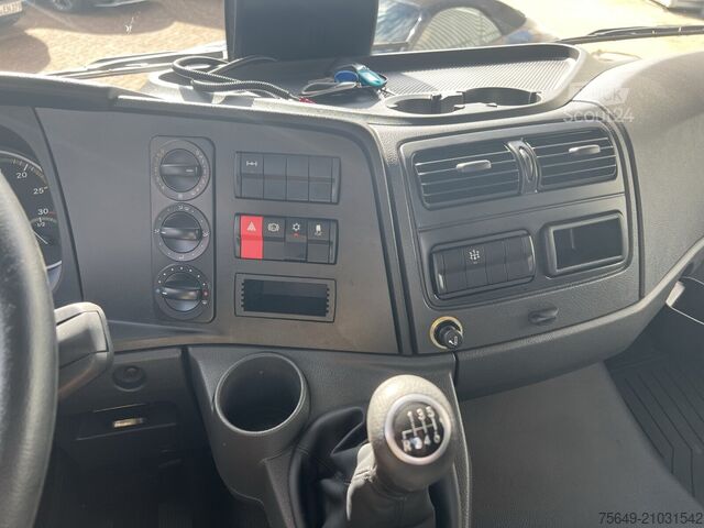 Châssis de fourgon Mercedes-Benz Atego 818/23 K 4x2 Atego 818/23 K 4x2, mehrfach Vorhanden!