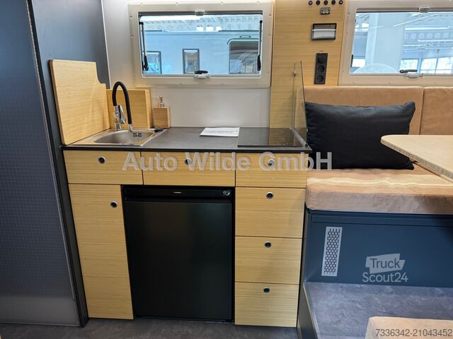 Camion aménagé (camping-car) Fuso Wilde Expedition Truck F 258