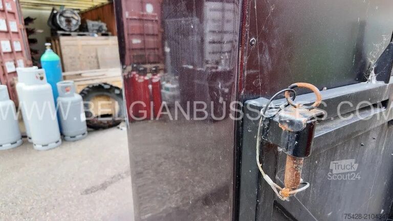 Touringcar SKIBAK Black