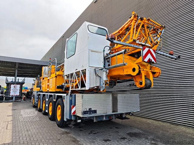Grue à tour Liebherr MK100