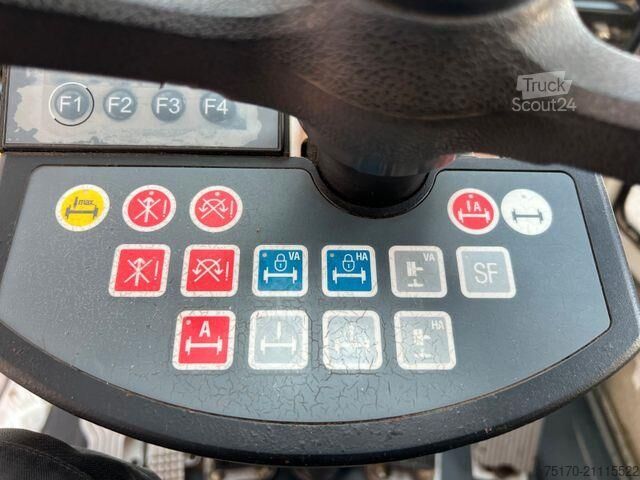 Mobiele graafmachine Liebherr A 900 C ZW Litronic / 19.616 h / 2009